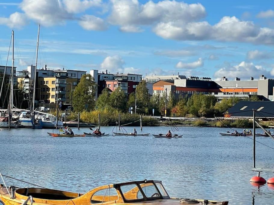 Porvoon Helmi Viehattava Asunto Joen Rannassa 외부 사진